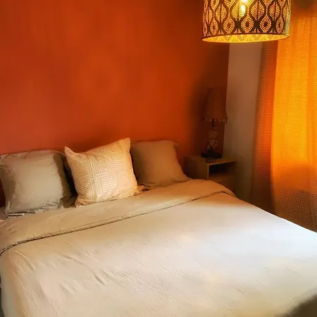 Maison Paisible Avec Jardin - Proche Du De 펜션 *