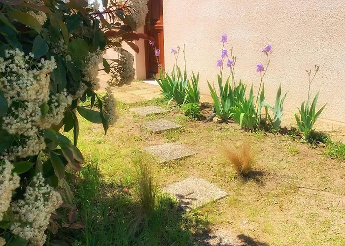 Maison Paisible Avec Jardin - Proche Du De Casa vacanze *