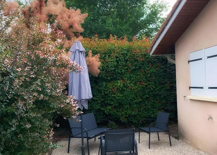 Casa vacanze Maison Paisible Avec Jardin - Proche Du De Sanguinet