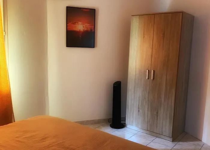 Dom wakacyjny Maison Paisible Avec Jardin - Proche Du De Sanguinet